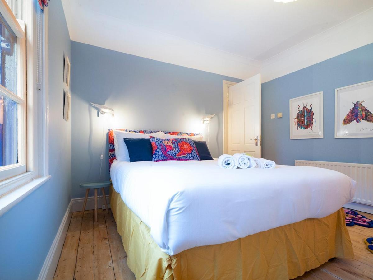 Pass The Keys Colourful, Quirky Artist-Owned 3 Bed Next To Cafes Villa Belfast Eksteriør bilde