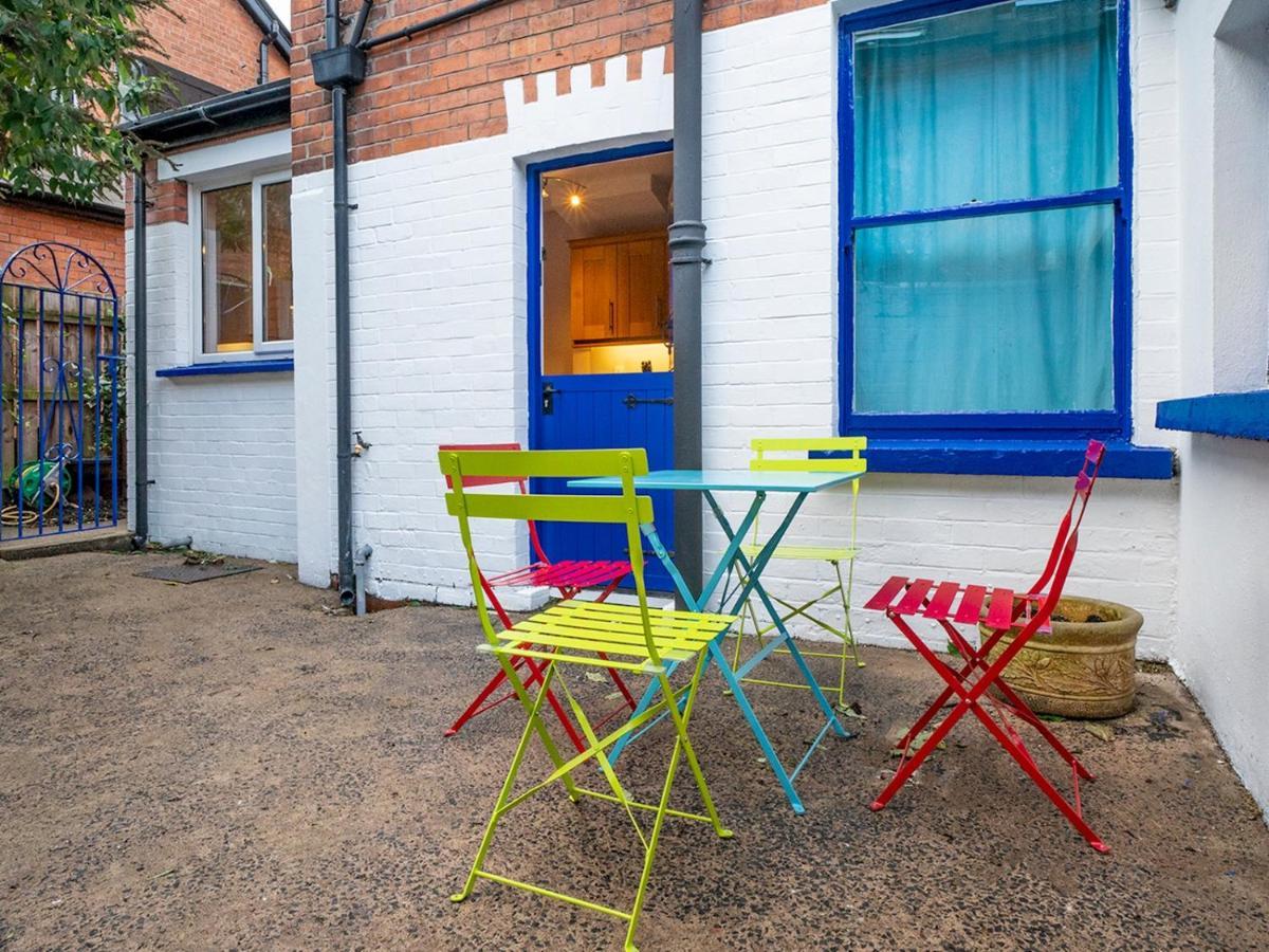 Pass The Keys Colourful, Quirky Artist-Owned 3 Bed Next To Cafes Villa Belfast Eksteriør bilde