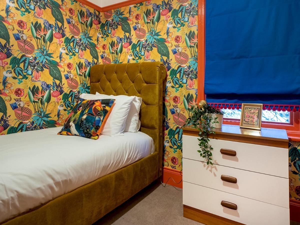Pass The Keys Colourful, Quirky Artist-Owned 3 Bed Next To Cafes Villa Belfast Eksteriør bilde